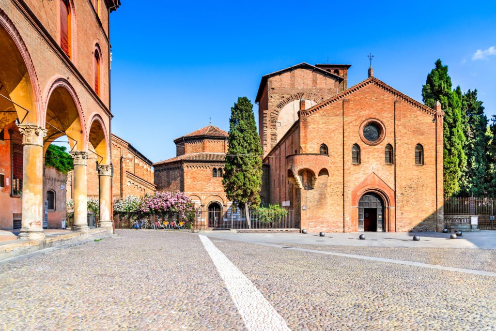 Pollution 2018 : Iris Ceramica e il bosco urbano in centro a Bologna